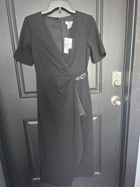 DKNY Black Wrap Dress Size 2 Short Sleeve Midi Sheath Cocktail Work NWT